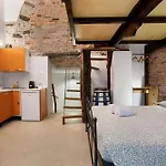 Pealess La Spezia